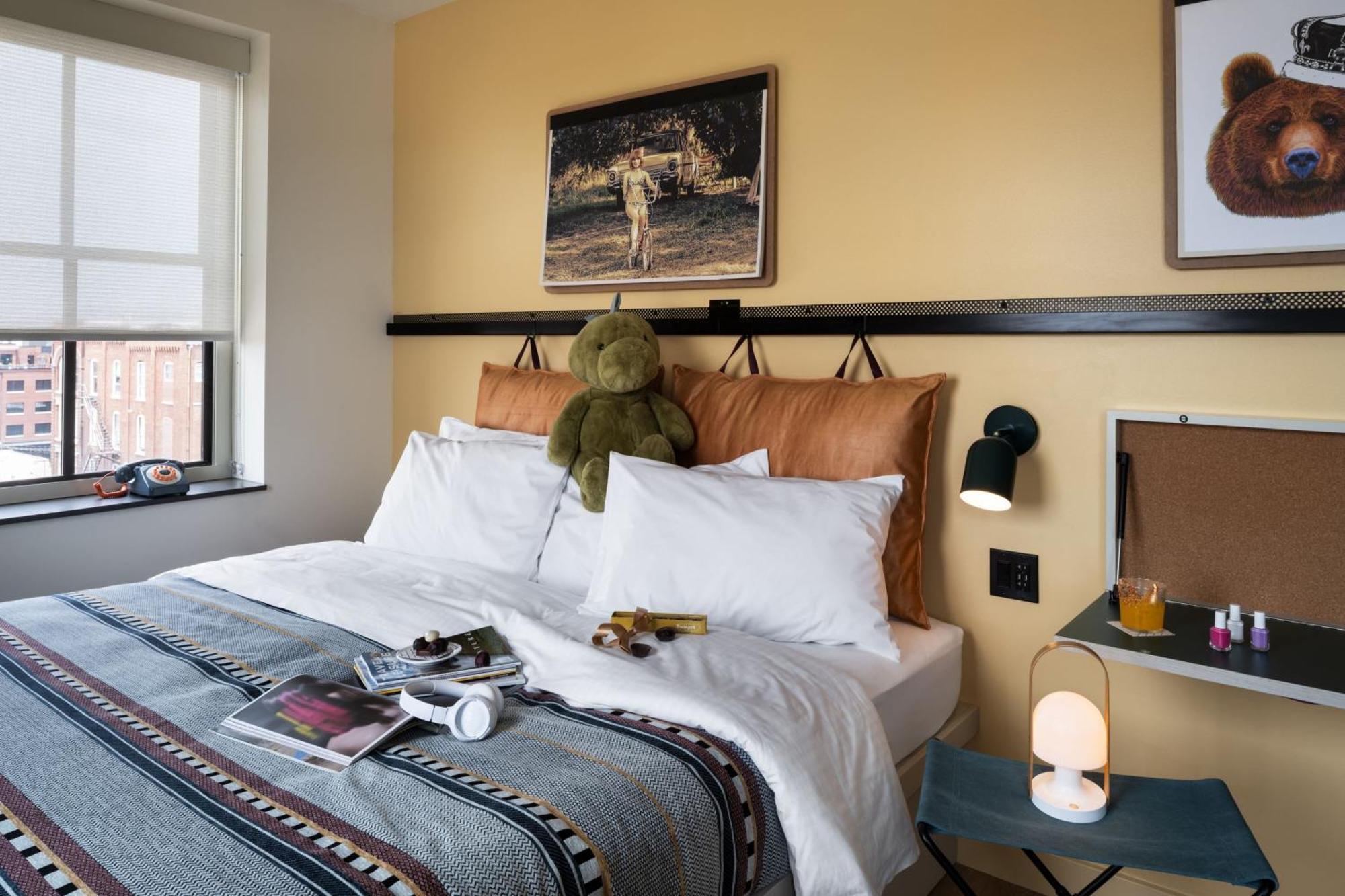 Moxy Springfield Downtown Hotel Eksteriør billede