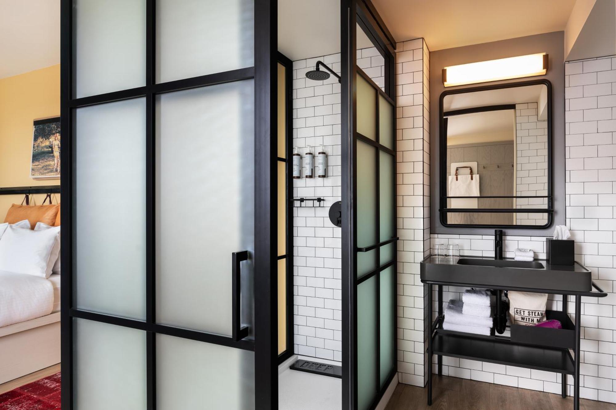 Moxy Springfield Downtown Hotel Eksteriør billede